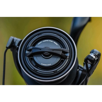 shimano-baitrunner-14000-xtb-front.jpg